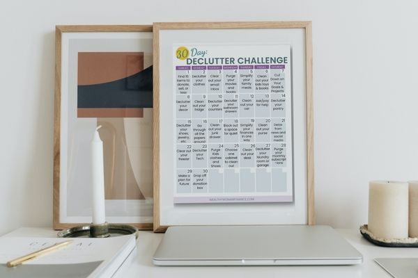 30 day minimalism declutter challenge for 2024