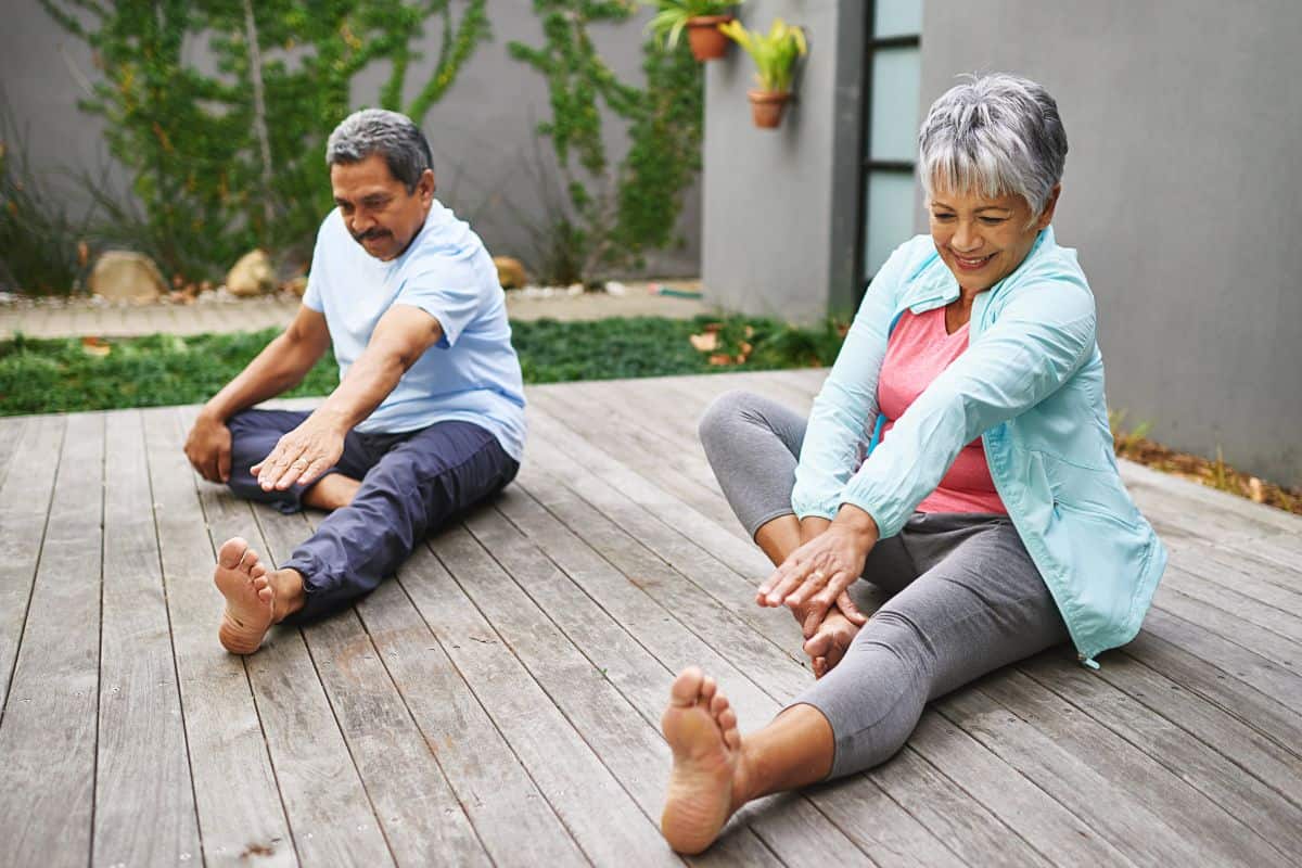 couple exercising