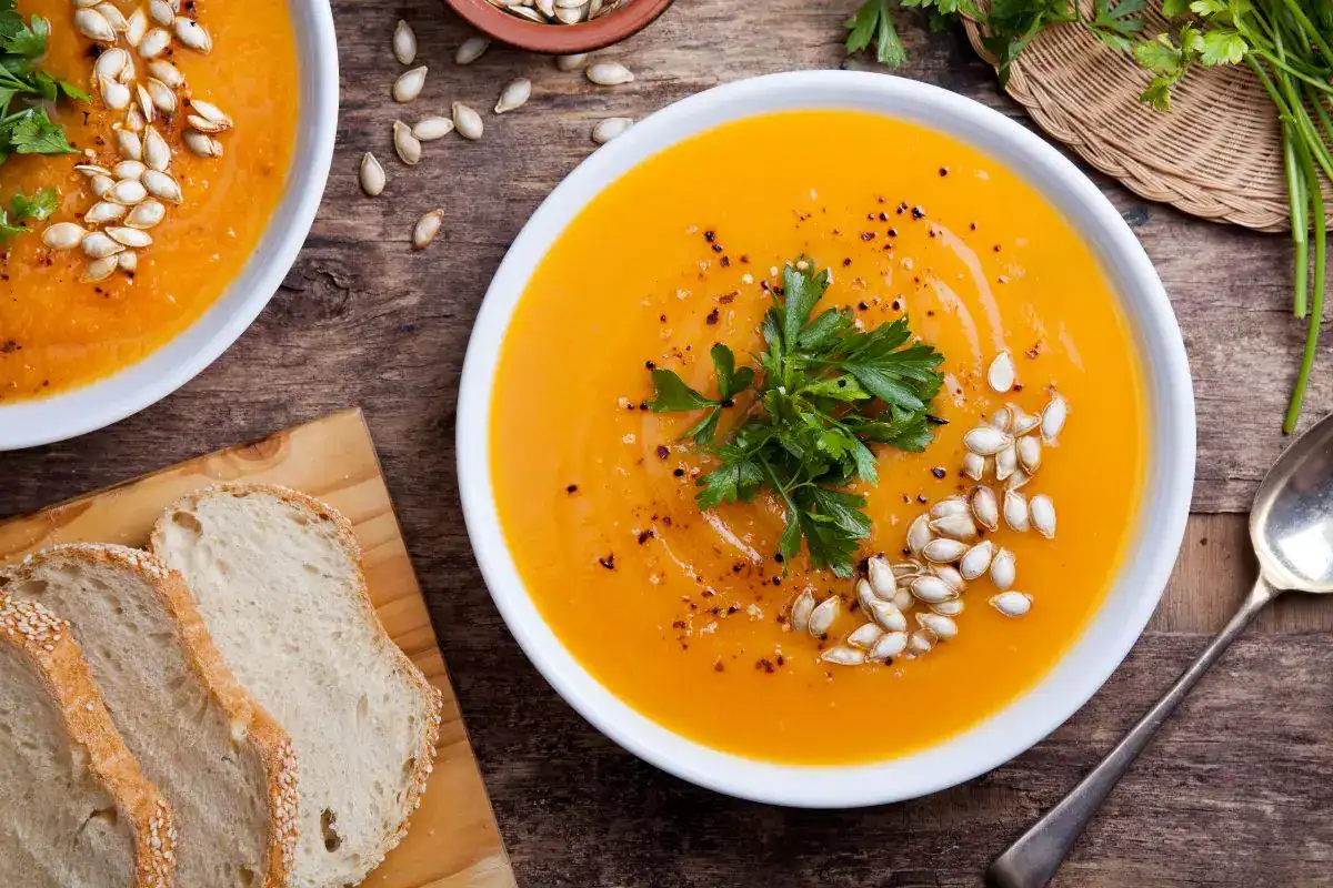 cheap, affordable pumpkin soup recipe, soups on a budget