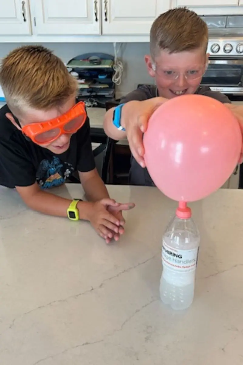 Diy unique science experiments for affordable and inexpensive Easter basket gifts and ideas for kids