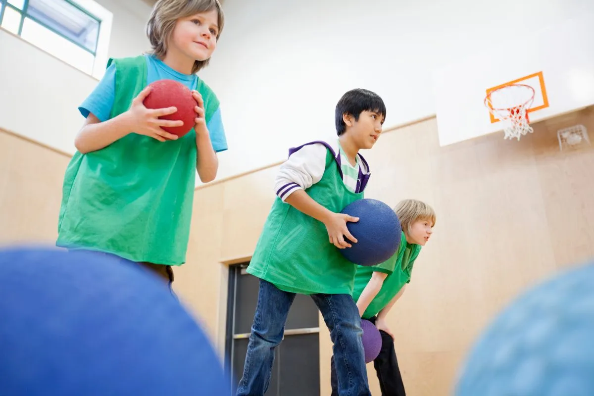 kids playing dodgeball