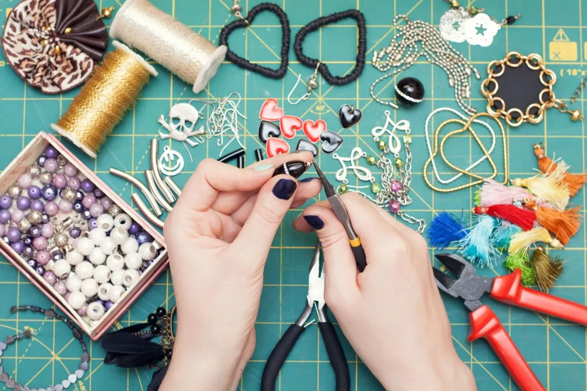 jewerly making