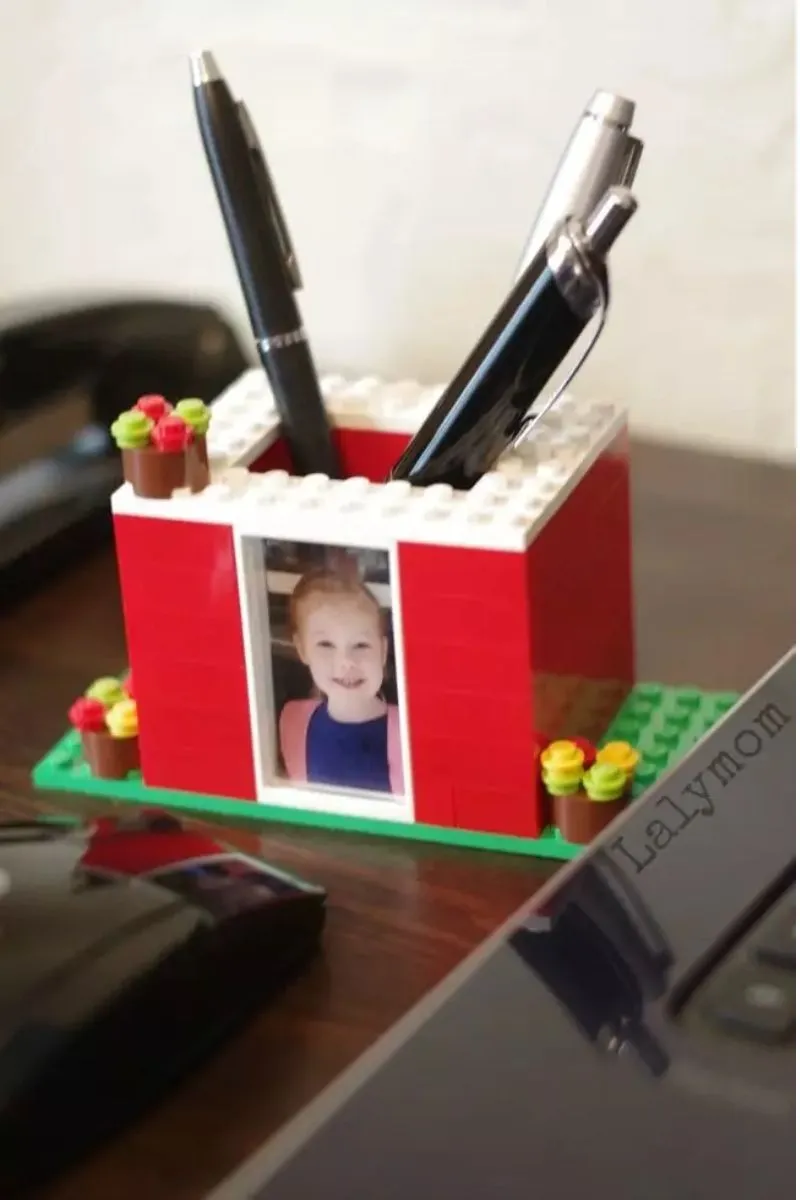 lego pen holder; DIY birthday gifts kids can make