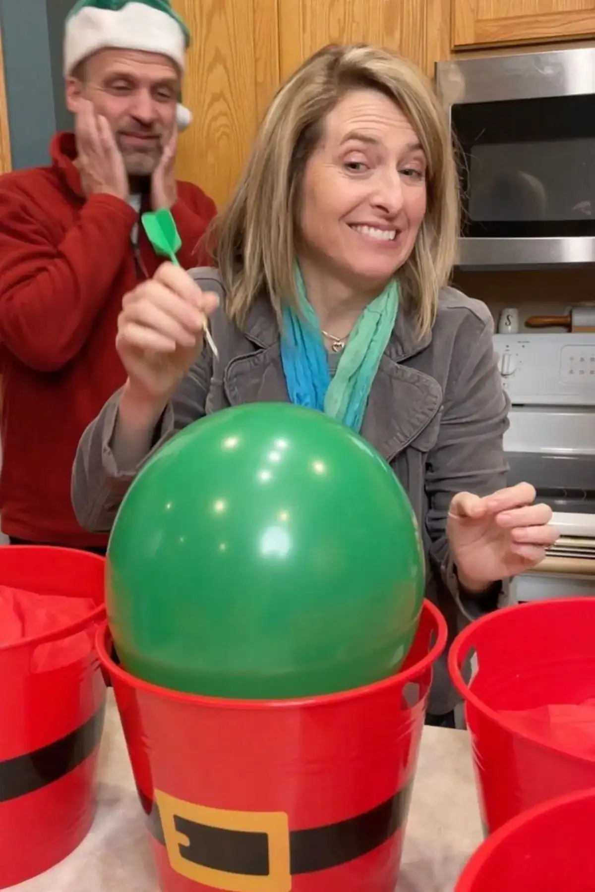 balloon pop Christmas money games for families