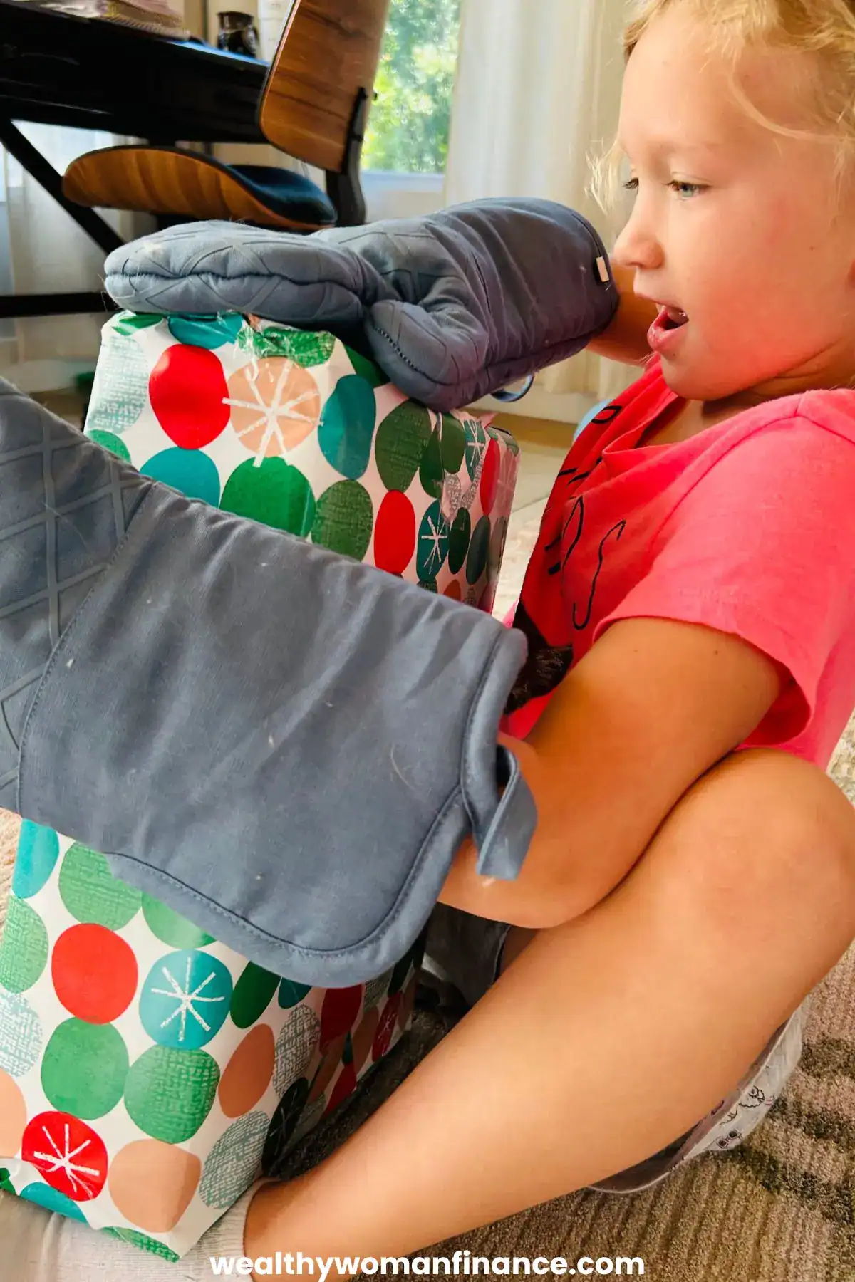 oven mitt Christmas game for party, money, gift card