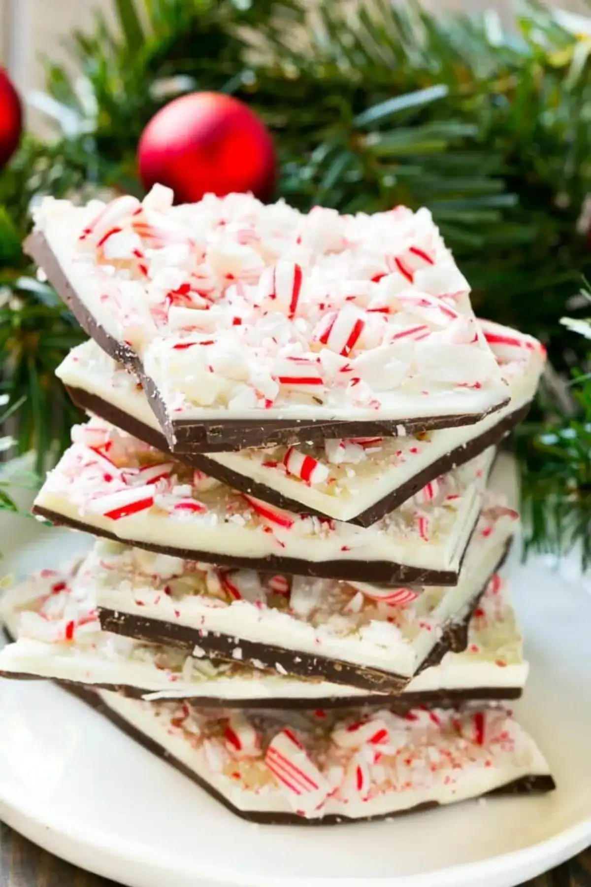peppermint bark; homemade food gifts for families and kids, neighbors, friends, Christmas, easy
